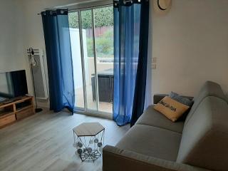Appartement cosy avec balcon, proche centre et plages, parking inclus - FR-1-239-896 - 5