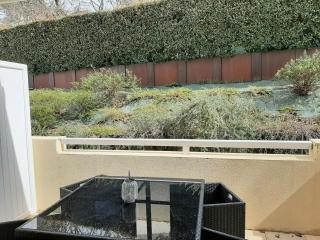 Appartement cosy avec balcon, proche centre et plages, parking inclus - FR-1-239-896 - 4