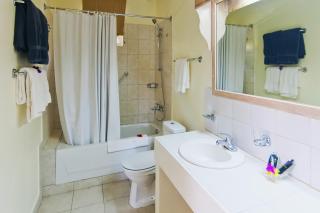 Blue Horizons Garden Resort - Saint Georgeʼs - 9