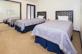 Three Kings 37 condo - 3