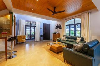Soul Serenity by StayVista - Your nature getaway with a Swimming pool - Nashik - 5
