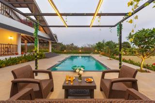 Soul Serenity by StayVista - Your nature getaway with a Swimming pool - Nashik - 9