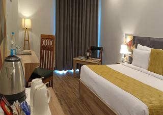 Hotel Square One by D'Polo Dharamshala - Dharamshala - 5