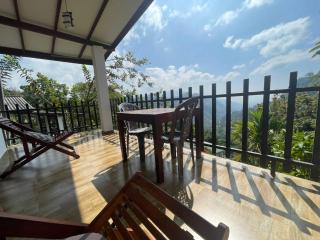 Divine View Homestay - 0