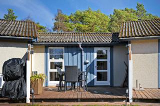 Apartment In A Family-Friendly Holiday Park - Neksø - 0