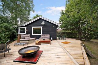 Charming House With Big Private Terrace - Allinge - 7