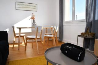 Vue Pyrénéenne Élégante avec 2 chambres - 4