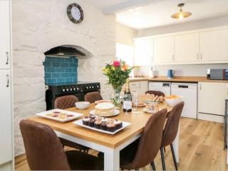 Babbling Brook Cottage - Stoney Middleton - 1