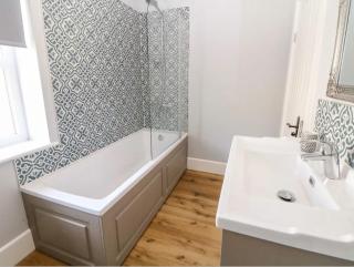Babbling Brook Cottage - Stoney Middleton - 5