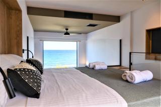 CUBES ON THE BEACH Athens Airport - 1