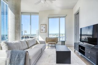 Downtown 2br w gym wd pool nr 6th St bars ATX-7 - 9