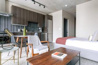 Loop Studio w Pool Gym nr Merchandise Mart L CHI-253 - 8
