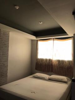 Rod Fai Fah Apartment - Bangkok - 7