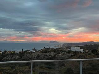 Penthouse with stunning view and rooftop terrace - Manilva - 2