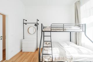 Modern Central City Rooms - 8