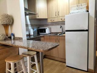 Loft Old City Couples GetAway - 9