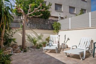 AT003 Planta baja con patio privado, piscina comunitaria, cerca de la playa - 8