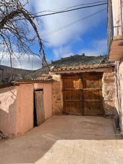 Acogedora casa con patio-parking - Albarracín - 2