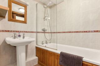 The Coppermines Mountain Cottages Sawyers, Carpenters, Millrace, Pelton Wheel, Sleeps 22 - Coniston - 3