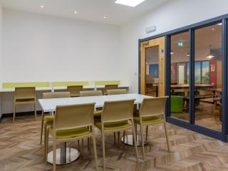 For Students Only Chic Studio Apartments at Cross House in Plymouth - 5