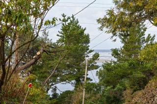 Bayside Retreat - Netarts - 9
