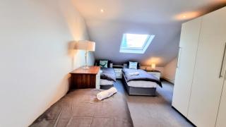 Surbiton Luxury Garden House 19 - Surbiton - 6