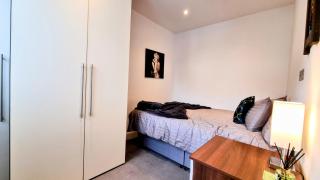 Surbiton Luxury Garden House 19 - Surbiton - 7
