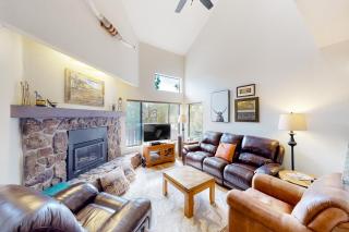 Whispering Pines Retreat - Flagstaff - 0