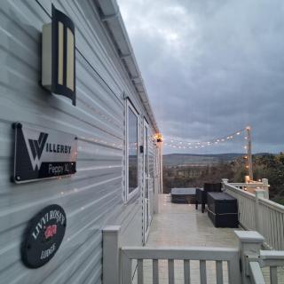 Livvi Rosa's Lodge - 5