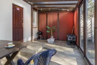 Apartment with Veranda Toruńska Pobierowo by Noclegi Renters - Pobierowo - 1
