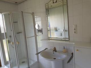 Adenauer Cottage - 1