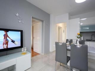 Apartment Sea View - 3