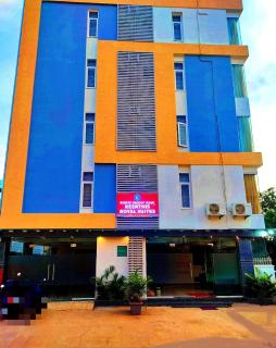 Keerthis Royal Suites - Near International Airport Terminal 1 and 2 - Yelahanka - 0
