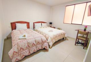 Hotel Los Reyes - 2