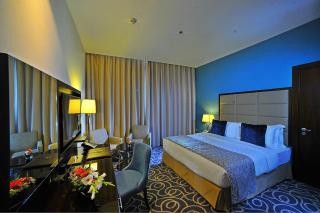 Ramada Abu Dhabi Corniche - Abu Dhabi - 9