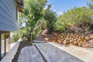 Oceanview Manor by "Peppy Beach Retreats" - Two Houses in One with Panoramic Views - Capel - 2