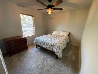 4-bedroom home with gorgeous view - Mineral Wells - 3