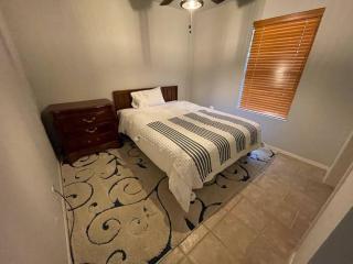 4-bedroom home with gorgeous view - Mineral Wells - 1