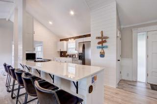 Lakefront Vacation Rental with Dock and Views! - Camdenton - 9