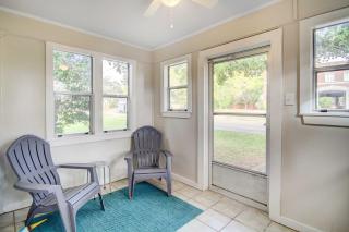Coastal Long Beach Rental with Patio, Walk to Beach! - Long Beach - 7