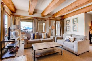 Unique 2 Br Condo With Fireplace Condo - 3