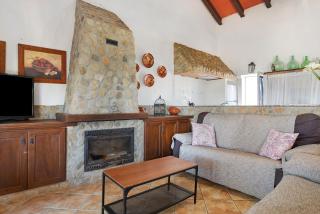 Casa Mari Carmen 1 - 3