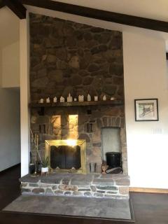 Mountain view apartment, 5mins to Ski Area! - 6