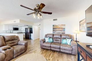 Islander Beach Resort unit 3009 - 8