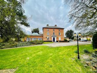 Lydney House Swaffham Sleeps 22 - Swaffham - 8