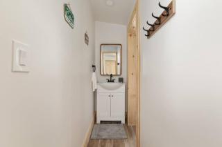 Lazy Lake 3BR Cabin w/ Mtn Views + Hot Tub +Wi-Fi - 1