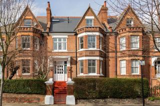 Great Location Service and Stay Double Ensuite Room with Shared Kitchen- 5mins Walk From Tufnell Park - London - 5