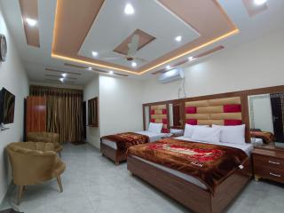 Hotel Royal one - Lahore - 1