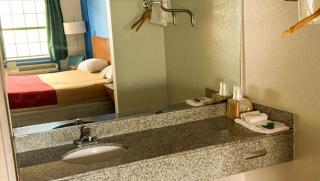 Luxury Inn Forrest City - 2