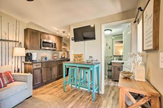 Dock Access and Rooftop Deck Cabin on Lake Conroe - 9